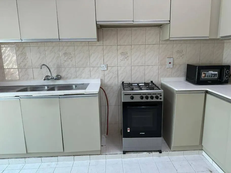Master Rooms Near Metro Dubai United Arab Emirates
